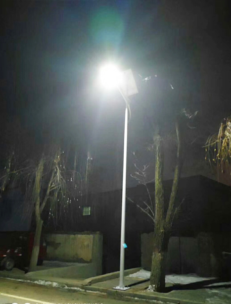 积石山县玛多太阳能路灯项目