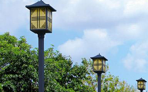 玛多庭院灯安装间距与布灯设计全解析 玛多庭院灯安装间距与布灯设计全解析